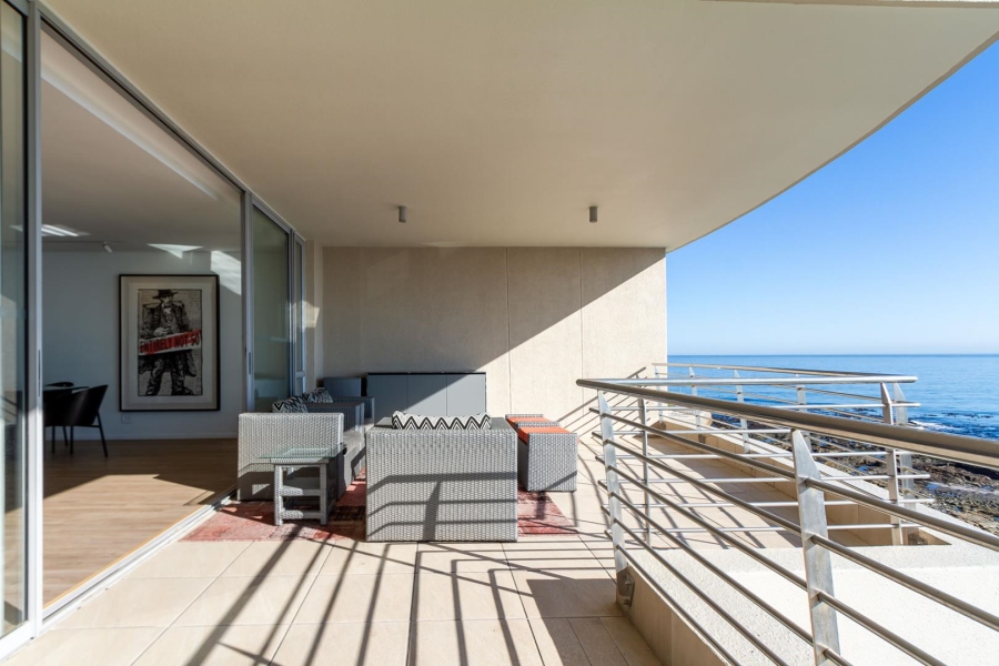3 Bedroom Property for Sale in Mouille Point Western Cape